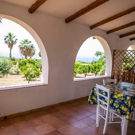 شقة Residenza Il Normanno - La Terrazza Sul Mare سانتا دومينيكا